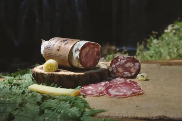 Le saucisson au beaufort des Salaisons de Montagnac